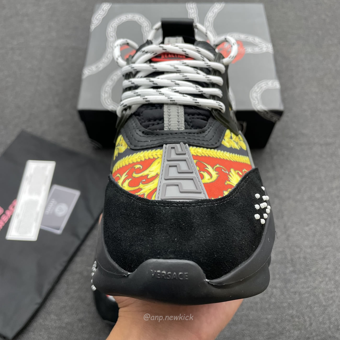 Versace Chain Reaction Sneaker (12) - newkick.app